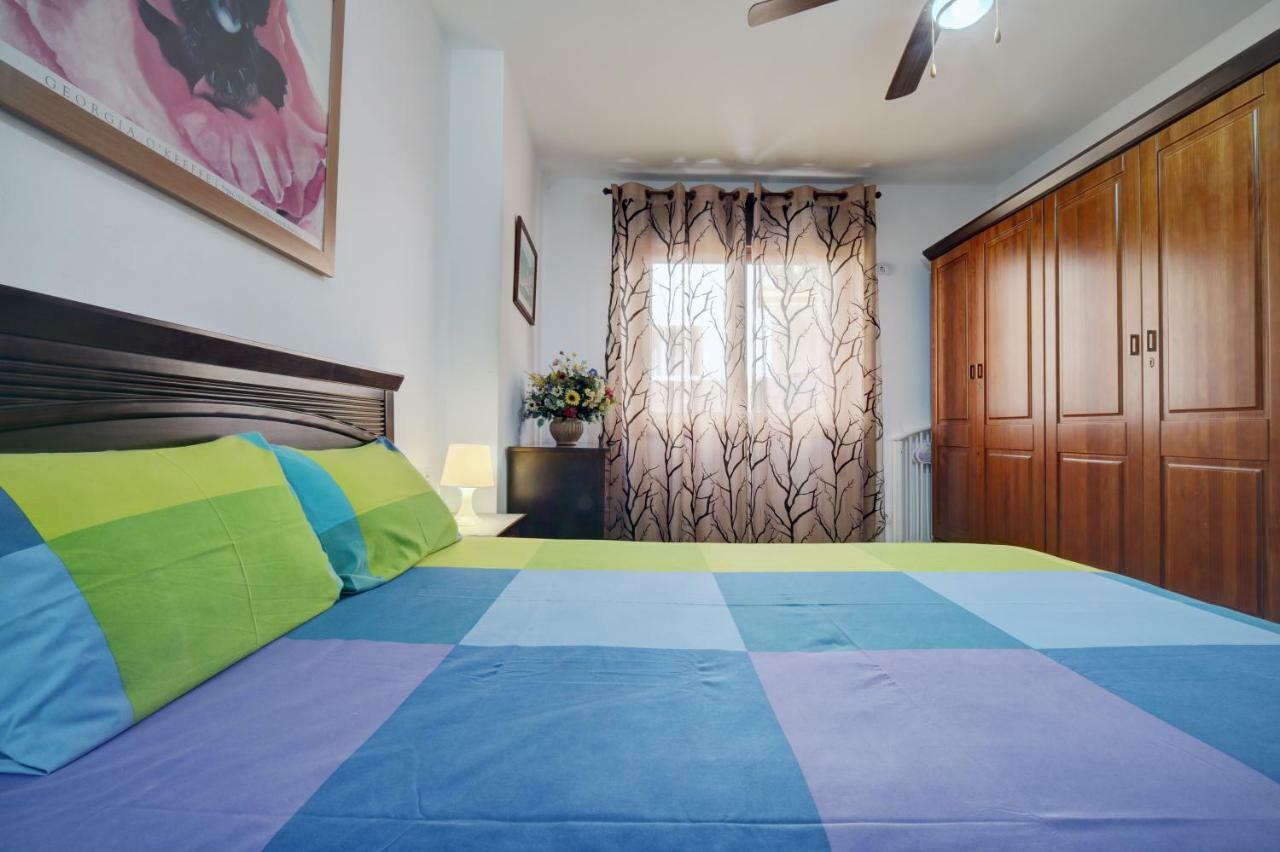 Victoria Apartment Estepona Exterior photo